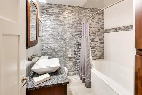 $714,900 | 15352 West Cherrywood Lane, Libertyville, IL 60048