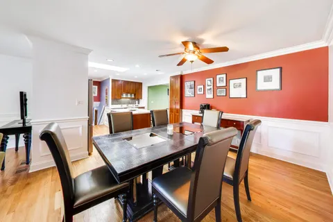 $714,900 | 15352 West Cherrywood Lane, Libertyville, IL 60048