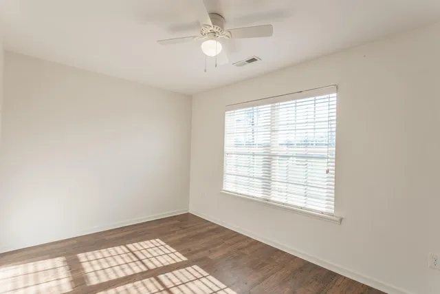 $1,365 | 270 Trunk Street Northeast, Unit 274, Cleveland, TN 37311