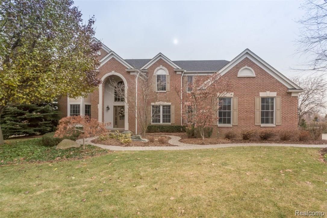 2077 Aberdeen Court Rochester, MI 48306 - Photo 1 of 73 Aberdeen Court_2077--Front-75.jpg
