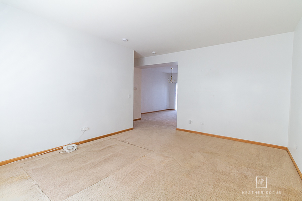 146 Enclave Circle, Unit D Bolingbrook, IL 60440 - Photo 13 of 33 a view of an empty room