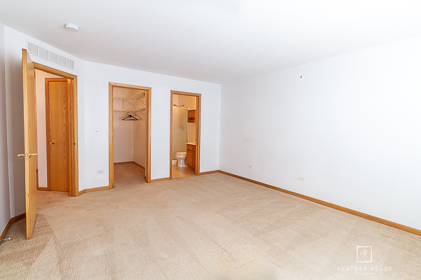 146 Enclave Circle, Unit D Bolingbrook, IL 60440 - Photo 18 of 33 a view of an empty room