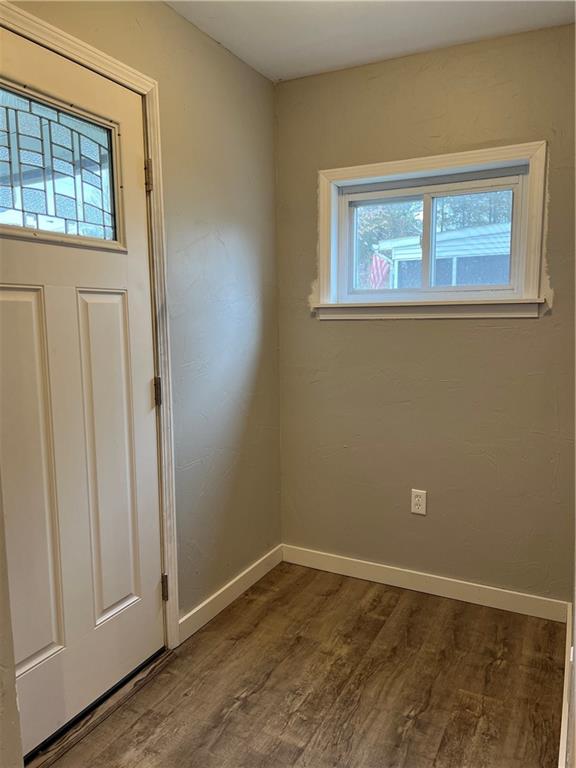 900 Kingview Road Scottdale, PA 15683 - Photo 11 of 25 Mud room off of Kitchen