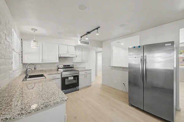 $309,000 | 7841 East Longleaf Place, Tucson, AZ 85730