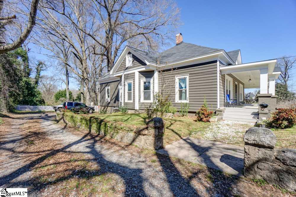 212 State Rd S-42-50 Woodruff, SC 29388 - Photo 2 of 34
