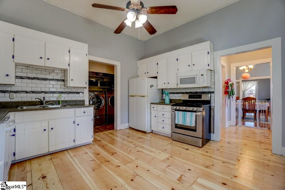 212 State Rd S-42-50 Woodruff, SC 29388 - Photo 14 of 34