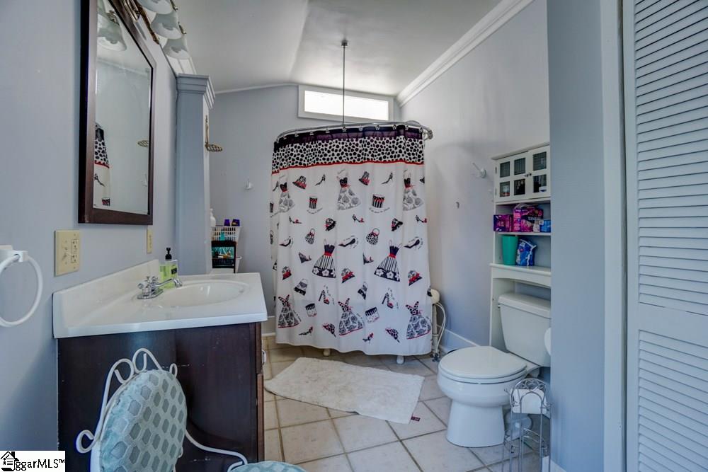212 State Rd S-42-50 Woodruff, SC 29388 - Photo 21 of 34
