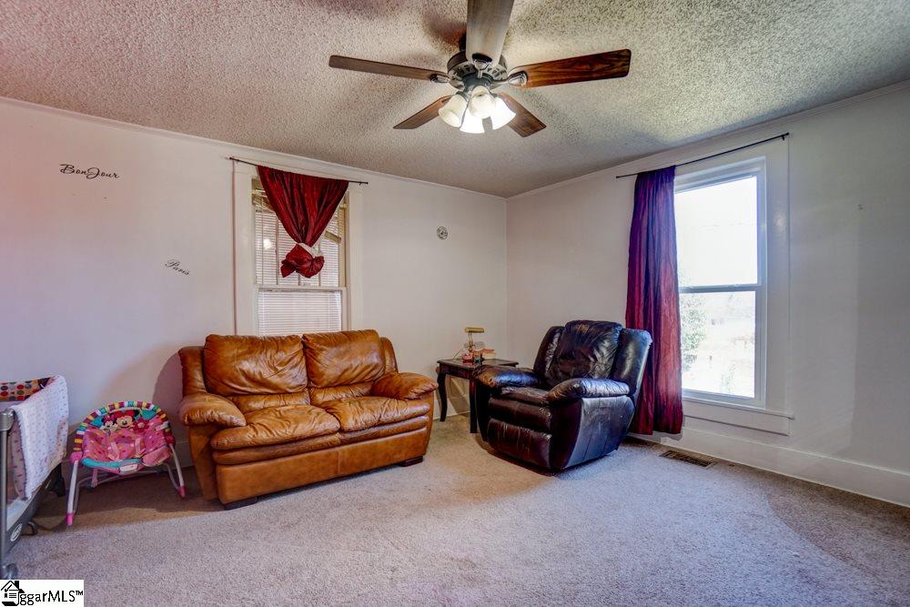 212 State Rd S-42-50 Woodruff, SC 29388 - Photo 22 of 34