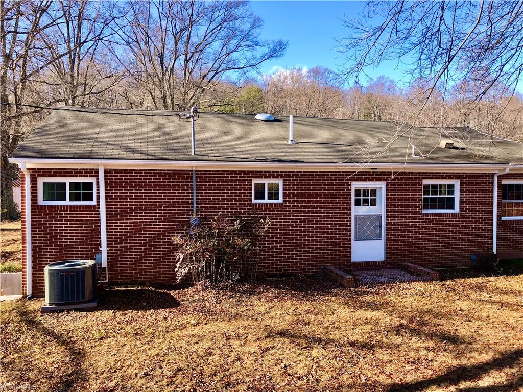 4606 Wards Gap Road Cana, VA 24317 - Photo 8 of 47 Gallery Image 8