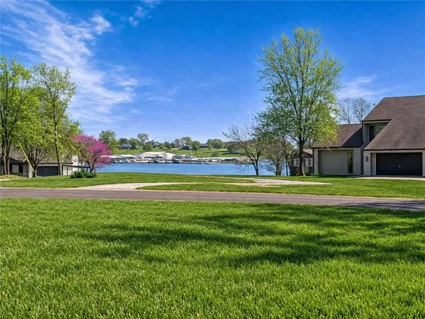 $55,000 | Lake Viking Terrace, Gallatin, MO 64640