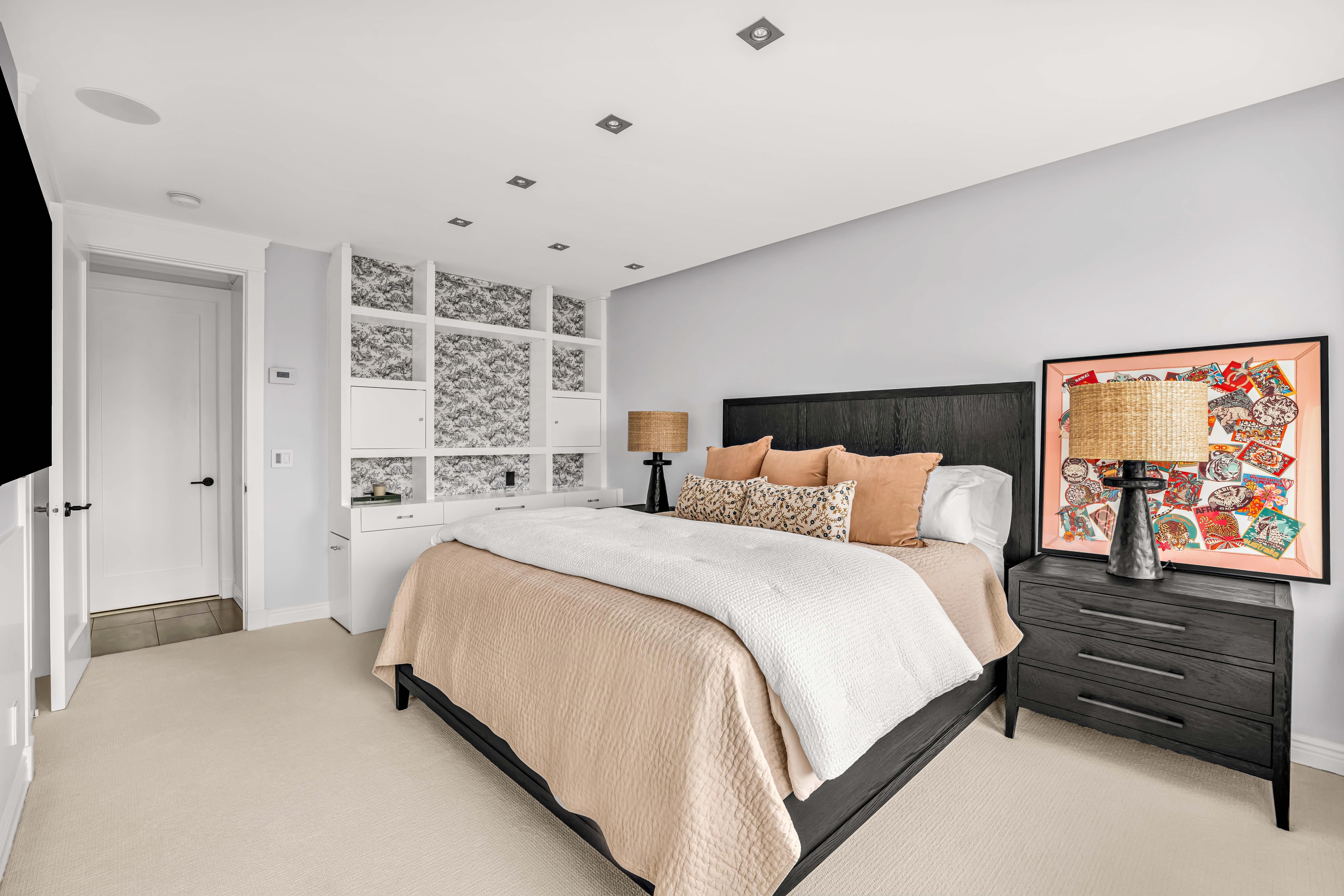 167 Perry Street, Unit 4NQ Manhattan, NY 10014 - Photo 12 of 18