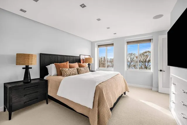 $3,950,000 | 167 Perry Street, Unit 4NQ | West Village