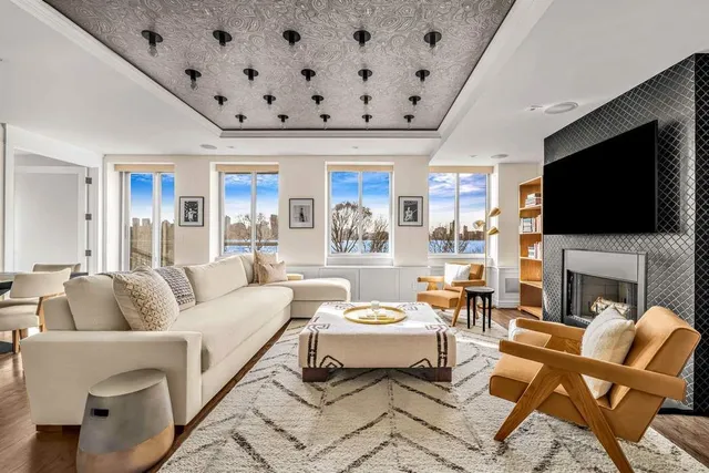 $3,950,000 | 167 Perry Street, Unit 4NQ | West Village