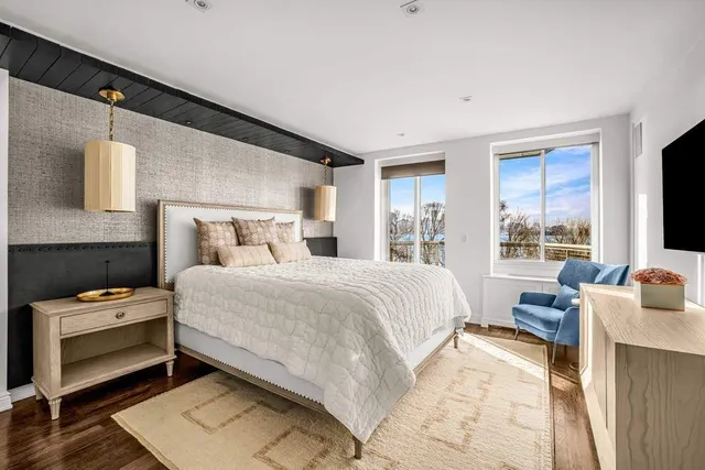 $3,950,000 | 167 Perry Street, Unit 4NQ | West Village