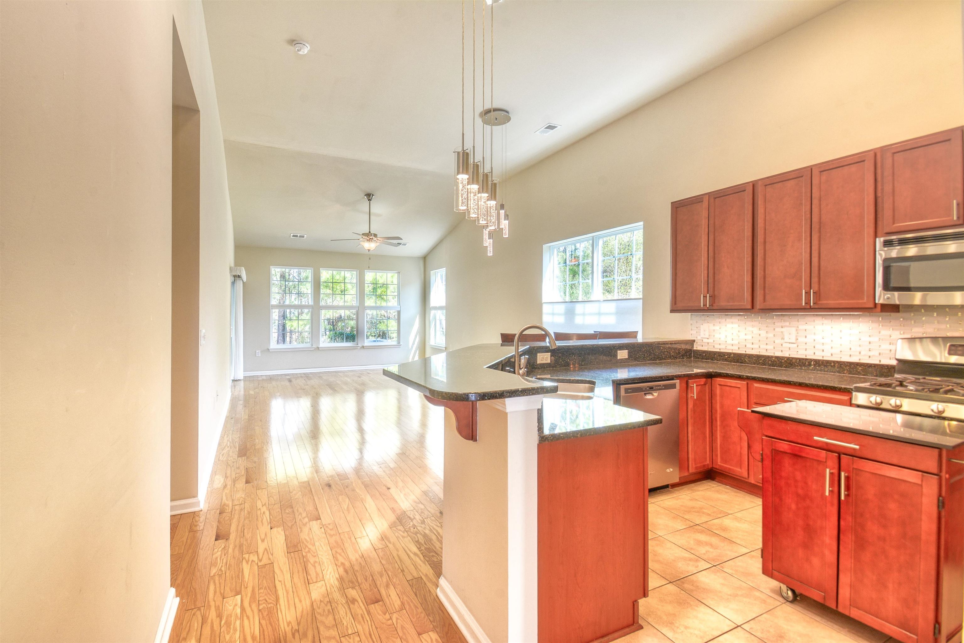 160 Parmelee Drive, Unit E Murrells Inlet, SC 29576 - Photo 11 of 40