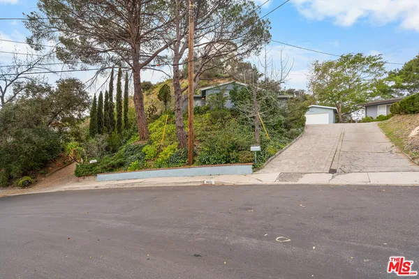 $4,250 | 9631 Crystal View Drive, Tujunga, CA 91042