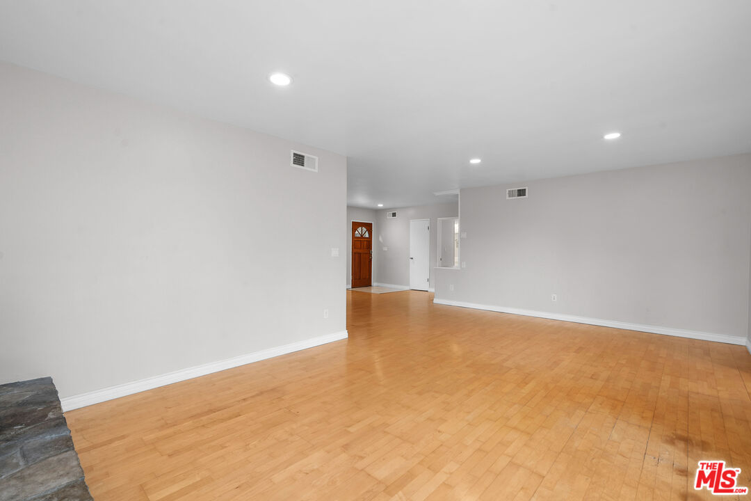 9631 Crystal View Drive Tujunga, CA 91042 - Photo 17 of 37 a view of empty room