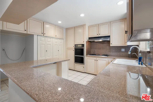 $4,520 | 9631 Crystal View Drive, Tujunga, CA 91042