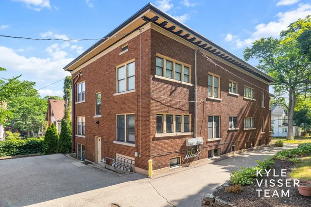 $325,000 | 17 Union Avenue Southeast, Unit B, Grand Rapids, MI 49503