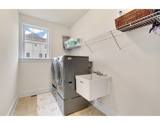 155 Mohawk Path Holliston, MA 01746 - Photo 16 of 33 Gallery Image 16