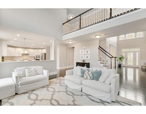 155 Mohawk Path Holliston, MA 01746 - Photo 6 of 33 Gallery Image 6