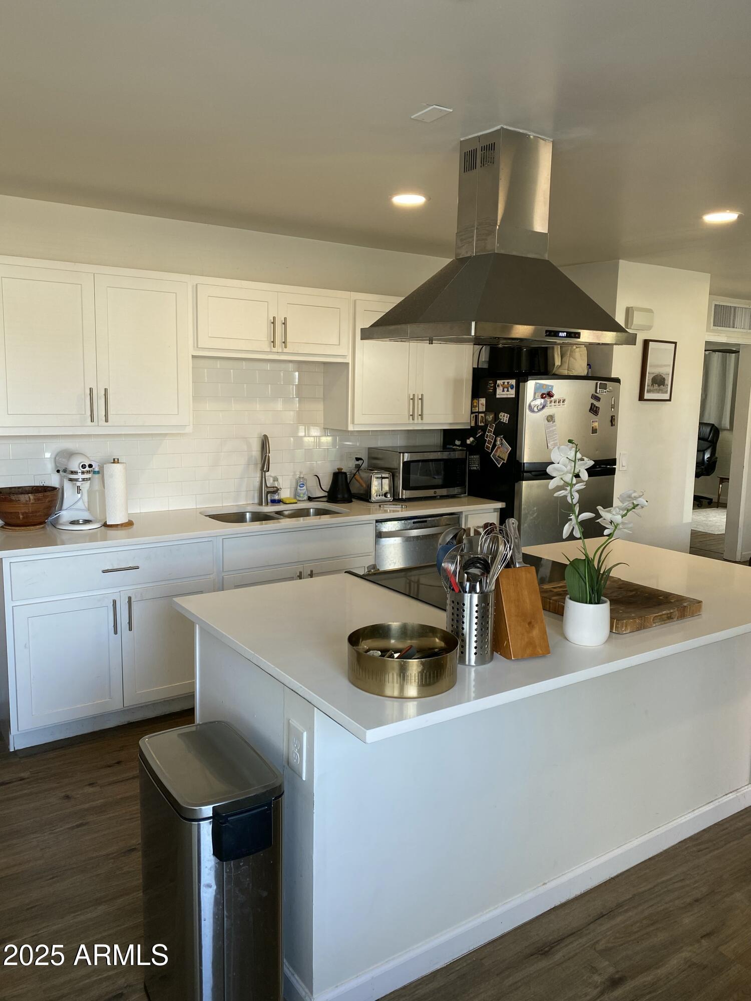 310 North Hosick Mesa, AZ 85201 - Photo 4 of 16 Kitchen