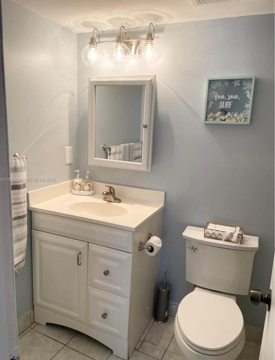 220 Southwest 9th Avenue, Unit 116 Hallandale Beach, FL 33009 - Photo 11 of 17