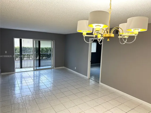 $2,000 | 220 Southwest 9th Avenue, Unit 116, Hallandale Beach, FL 33009