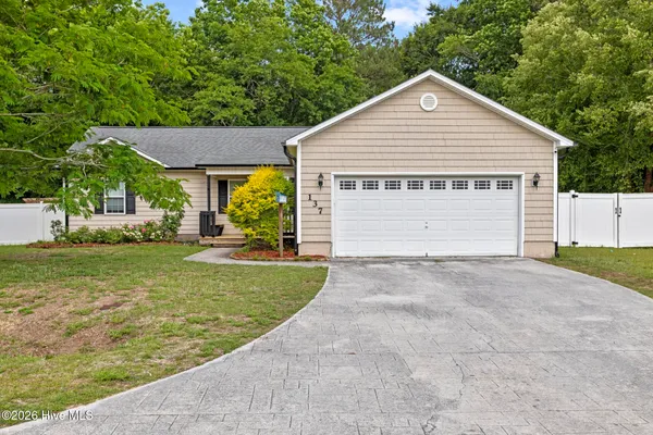 $284,990 | 137 Briar Hollow Drive, Jacksonville, NC 28540