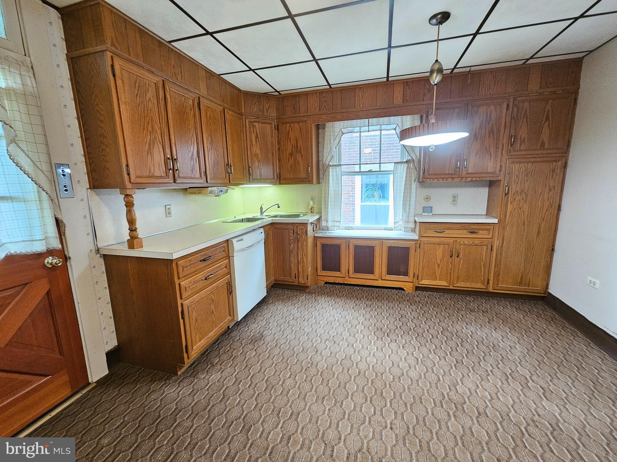 406 State Street Reading, PA 19607 - Photo 6 of 28 Gallery Image 6