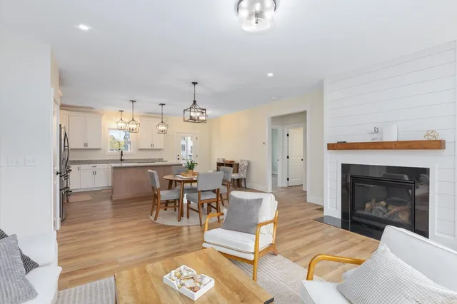 $669,000 | 49 Roberts Drive, Unit 23, Jaffrey, NH 03452