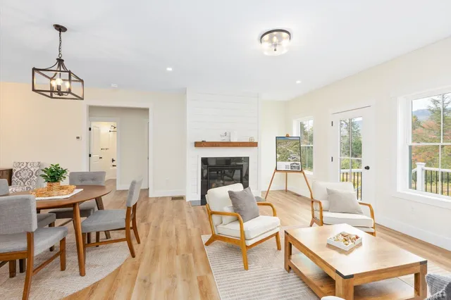 $669,000 | 49 Roberts Drive, Unit 23, Jaffrey, NH 03452