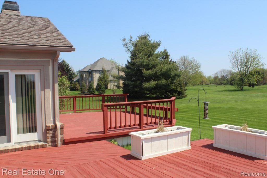 8468 Ranch Estates Road Clarkston, MI 48348 - Photo 29 of 34 IMG_4582.jpg