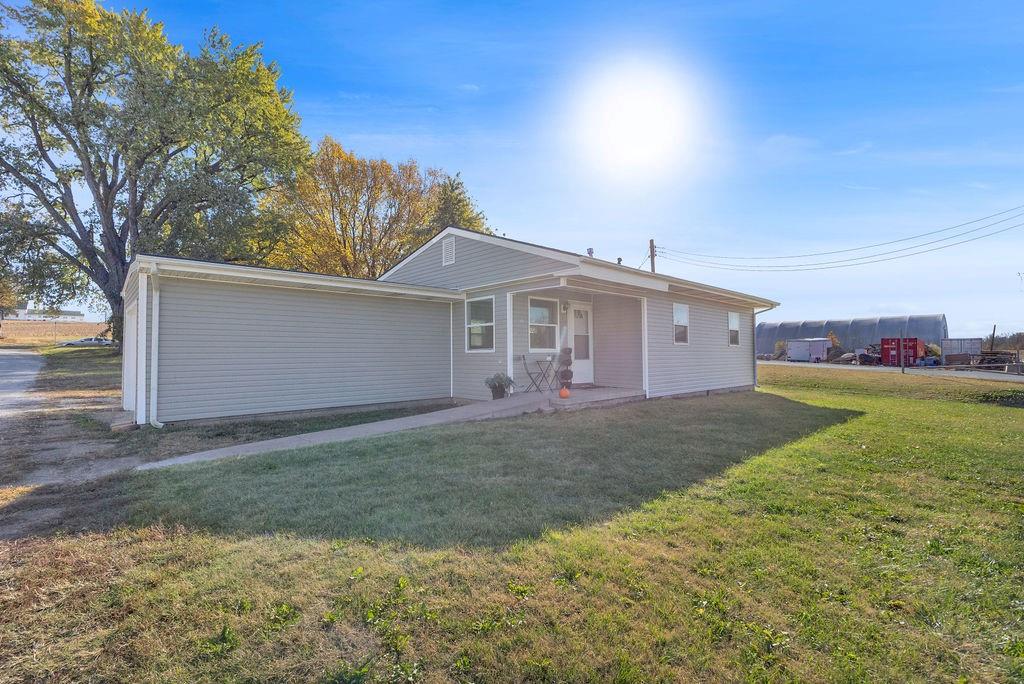 63 Houseman Street Faucett, MO 64448 - Photo 2 of 18