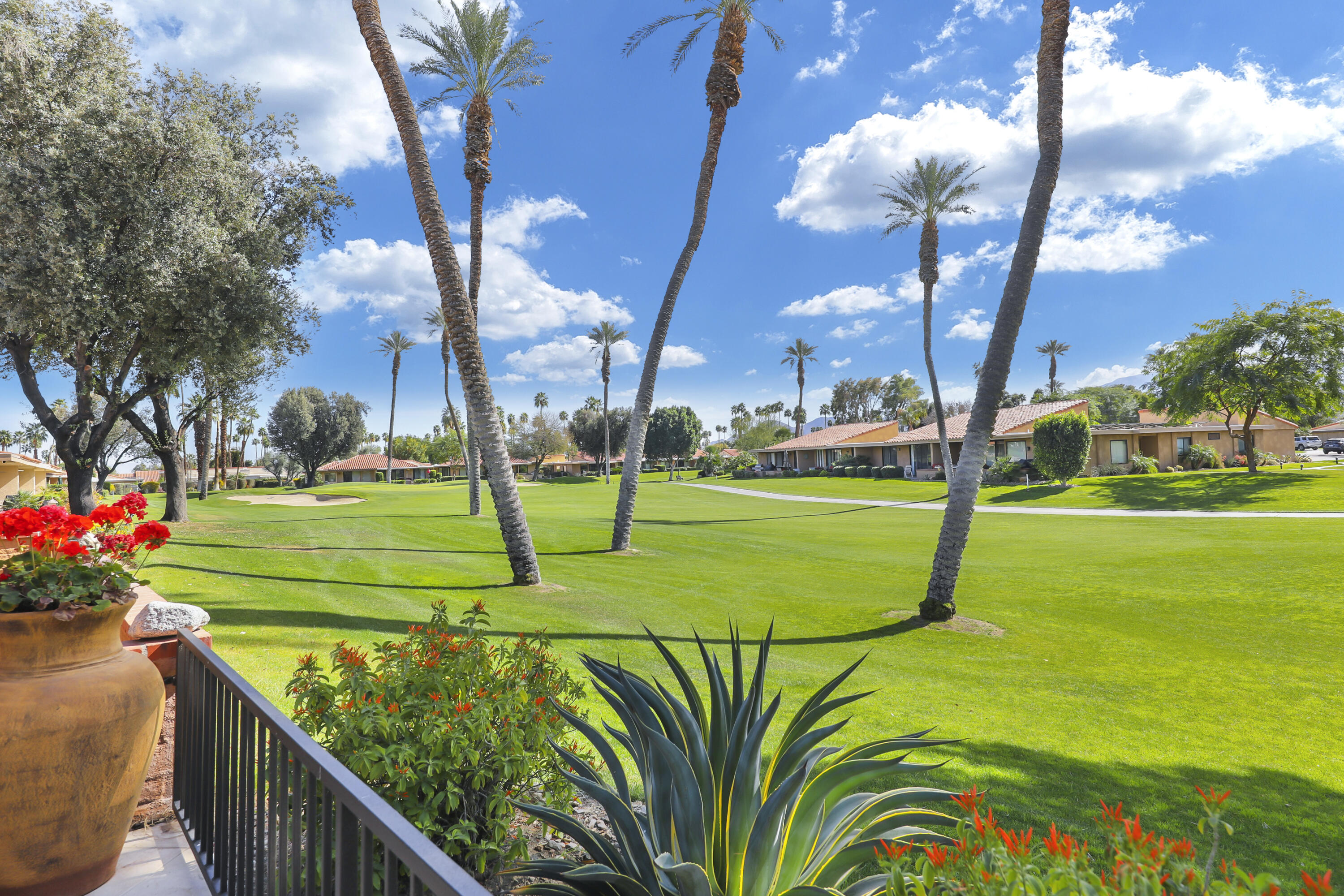 5 La Ronda Drive Rancho Mirage, CA 92270 - Photo 30 of 39 LaRonda5#28