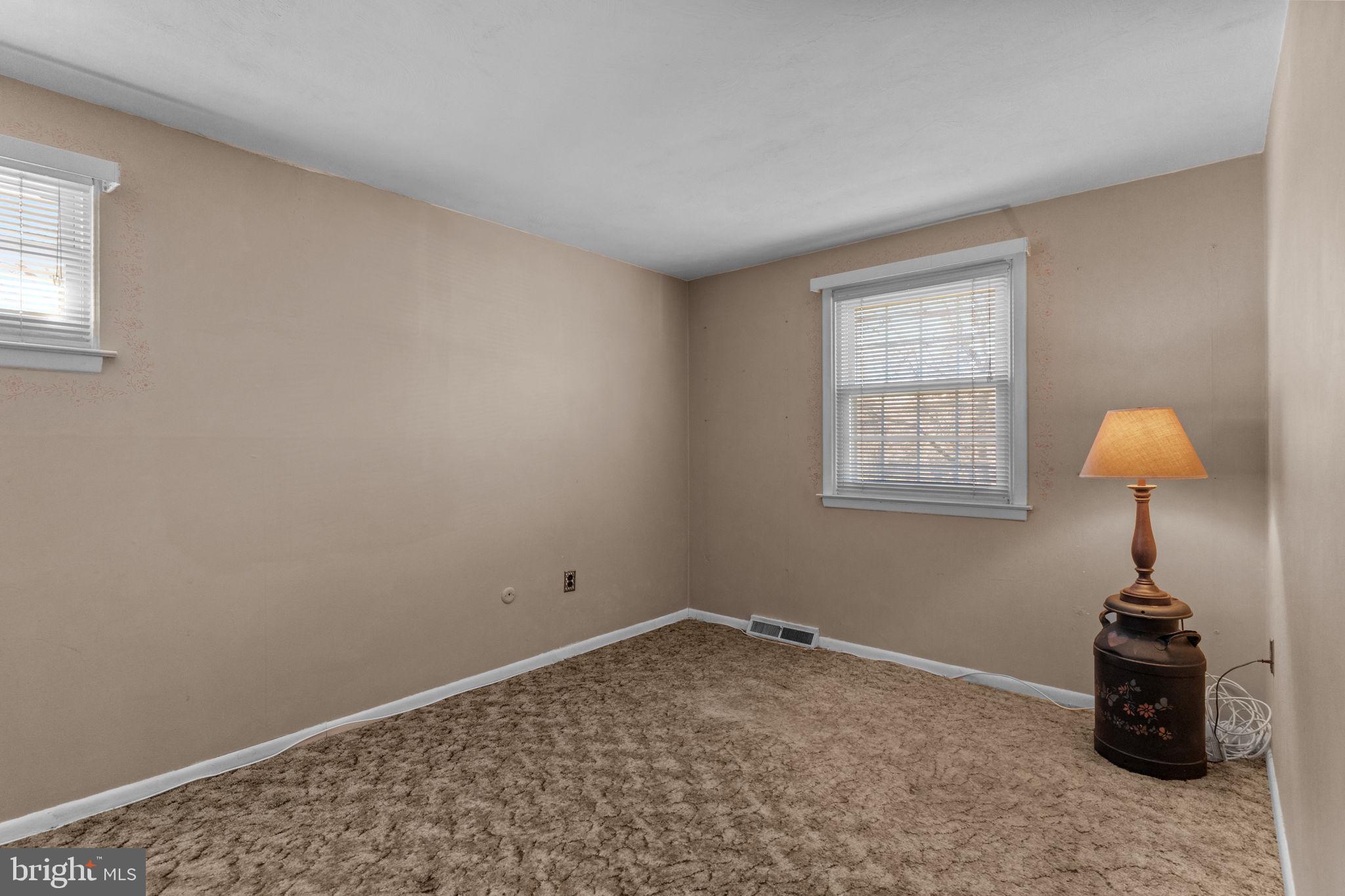857 West County Line Road Warminster, PA 18974 - Photo 25 of 38 a room with a window