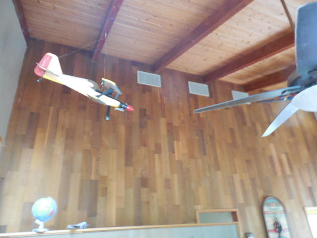 9550 Kilchis River Road Tillamook, OR 97141 - Photo 11 of 34 High ceilings