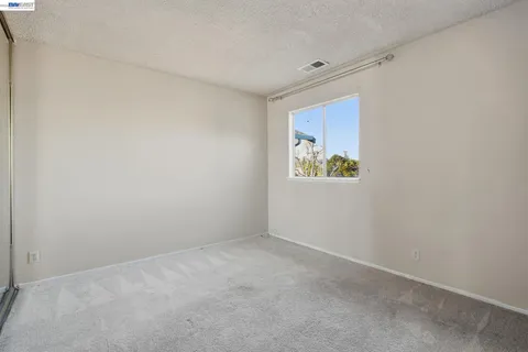 $695,000 | 20139 Anita Avenue, Castro Valley, CA 94546