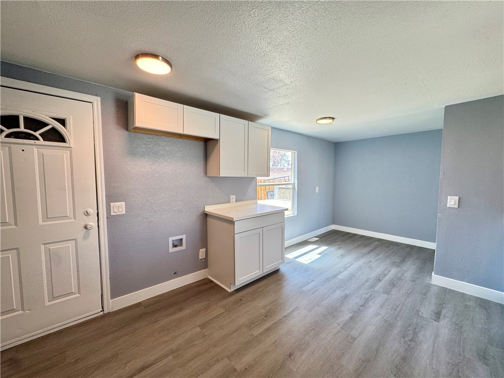 1712 Toro Road Bullhead City, AZ 86442 - Photo 14 of 46 Kitchen