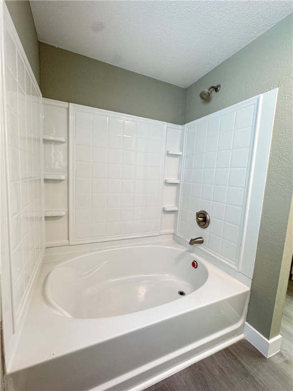 1712 Toro Road Bullhead City, AZ 86442 - Photo 21 of 46 Bathroom
