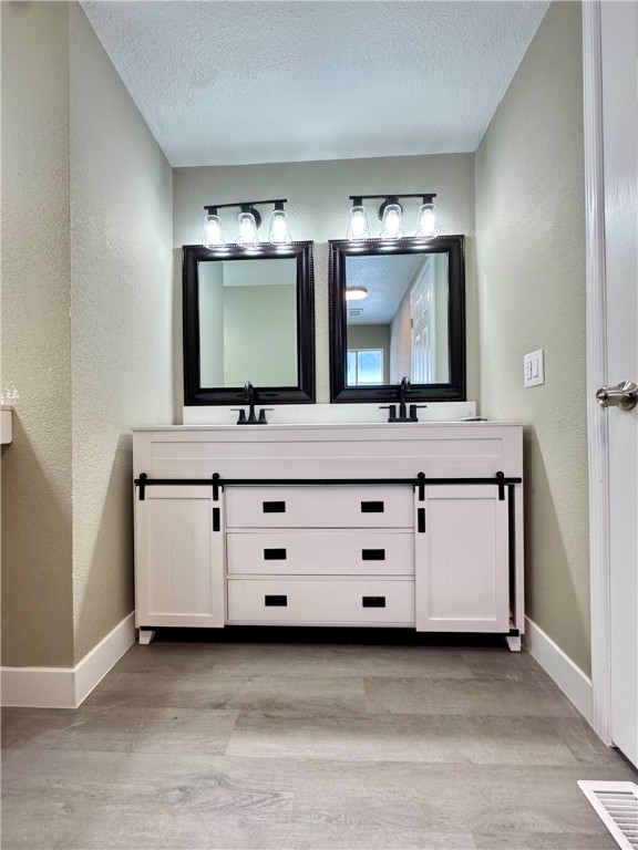 1712 Toro Road Bullhead City, AZ 86442 - Photo 22 of 46 Bathroom