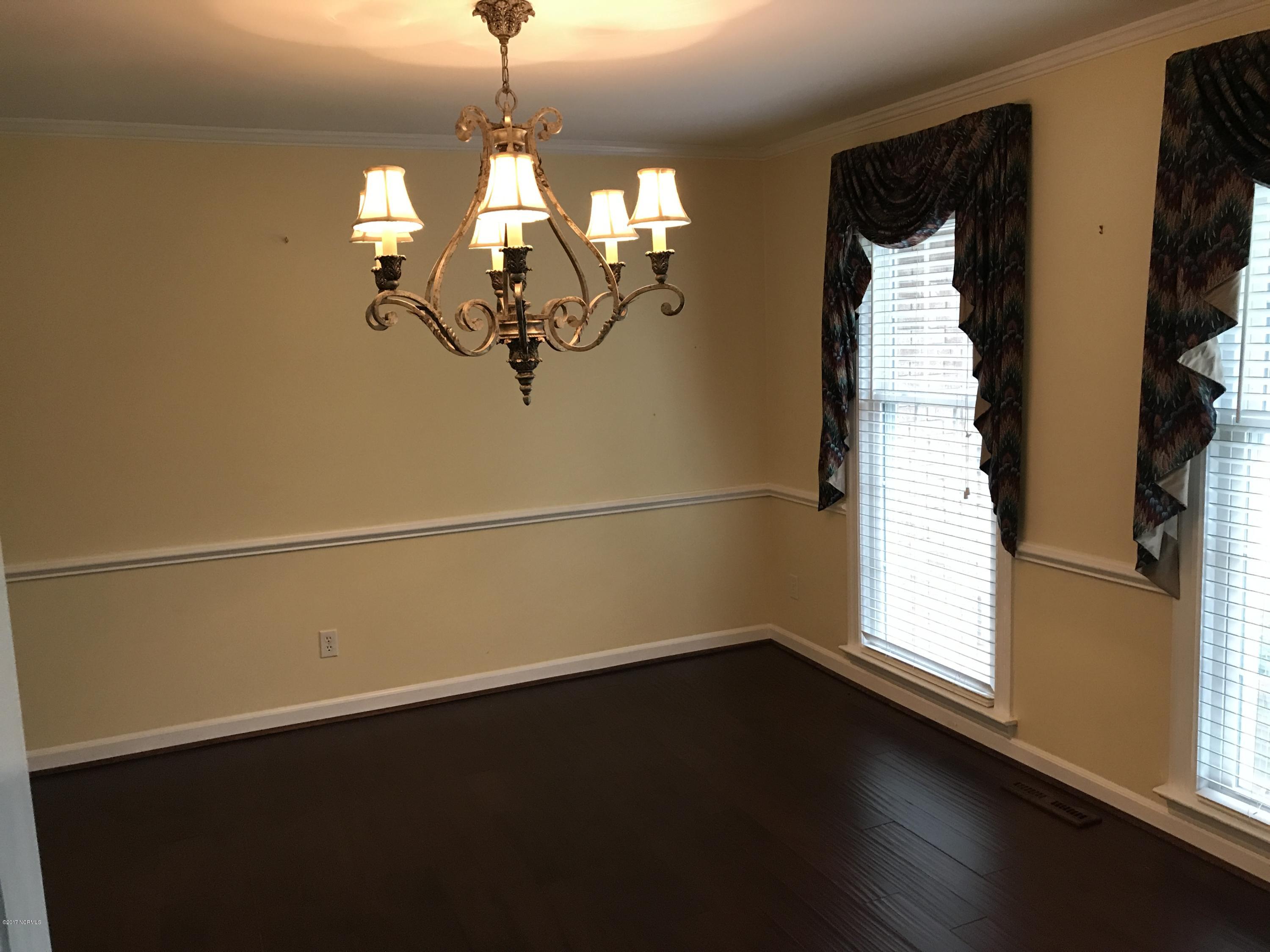2105 Emerson Road Kinston, NC 28504 - Photo 3 of 19 Dining Room