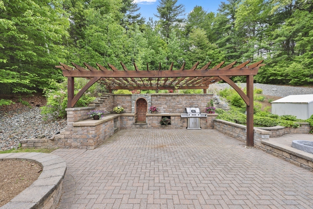 357 Westerly Circle Ludlow, MA 01056 - Photo 30 of 35