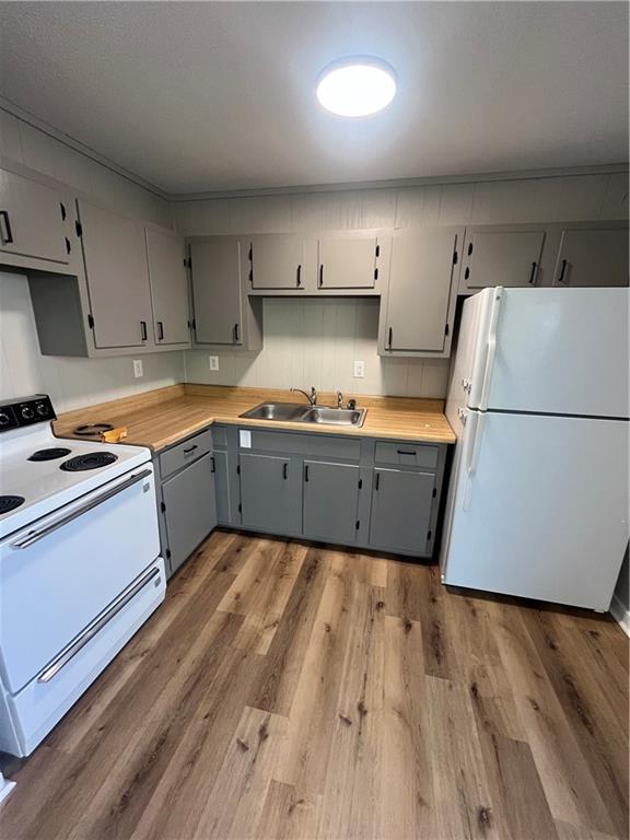 21 Southeast 130 Road Warrensburg, MO 64093 - Photo 6 of 11