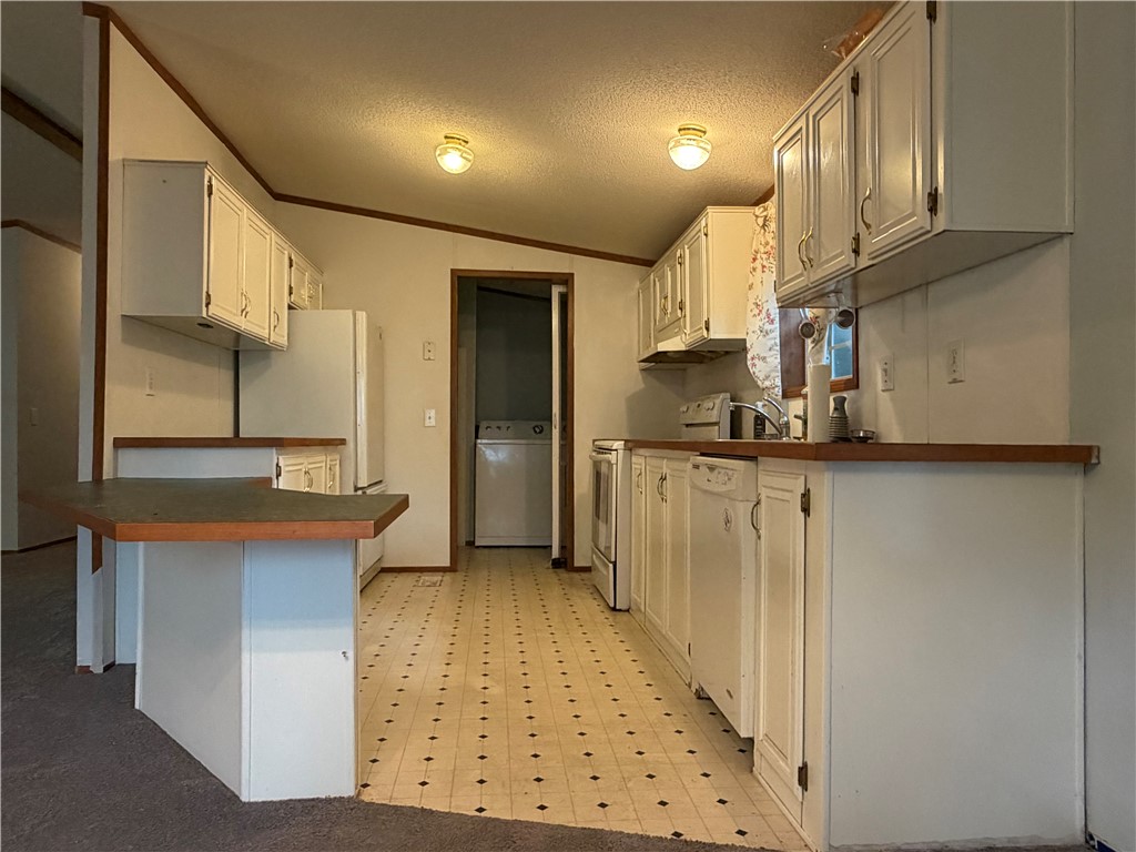 895 State Route Chenango Forks, NY 13746 - Photo 6 of 15 Gallery Image 6