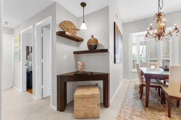 $3,300 | 7460 La Paz Boulevard, Unit 309, Boca Raton, FL 33433