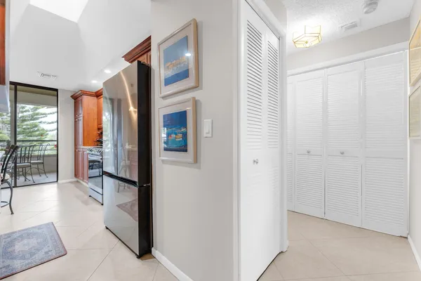 $3,300 | 7460 La Paz Boulevard, Unit 309, Boca Raton, FL 33433