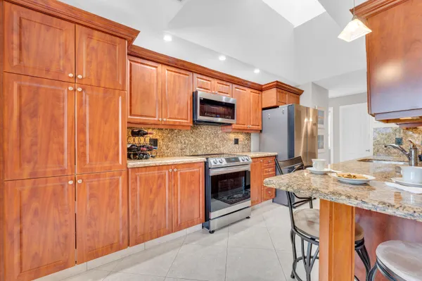 $3,300 | 7460 La Paz Boulevard, Unit 309, Boca Raton, FL 33433