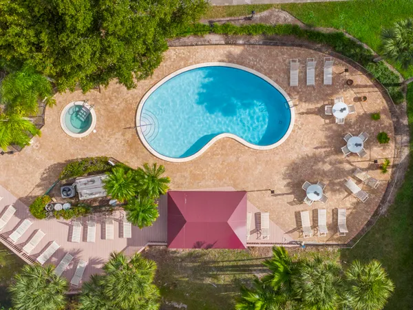 $3,300 | 7460 La Paz Boulevard, Unit 309, Boca Raton, FL 33433