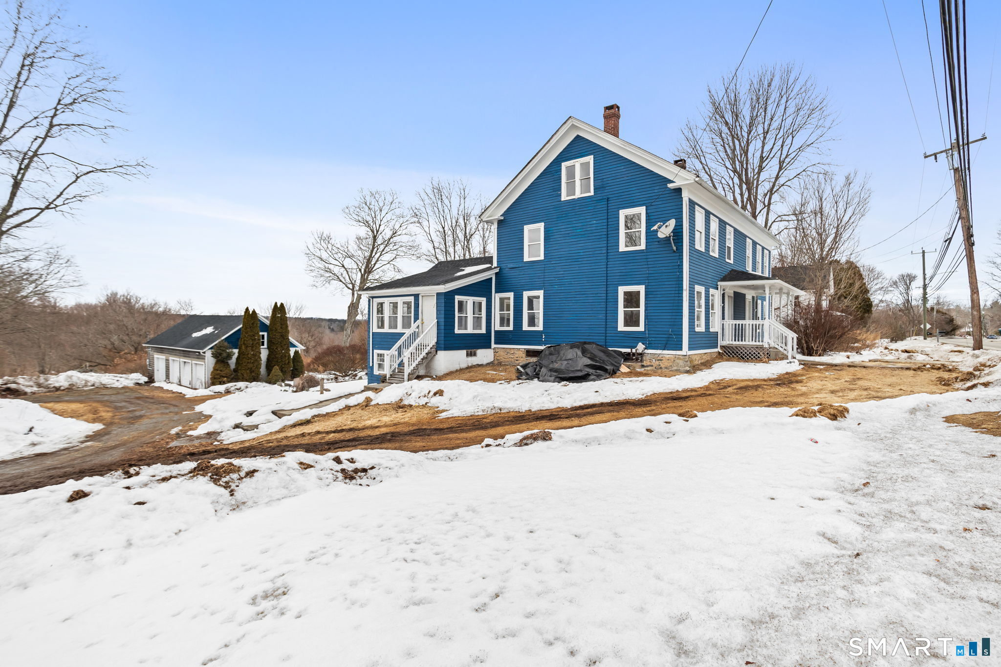 365-367 Putnam Road Plainfield, CT 06387 - Photo 37 of 40 a view of road with a yard